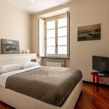 Casa Marina Nel Cuore Di Genoa
